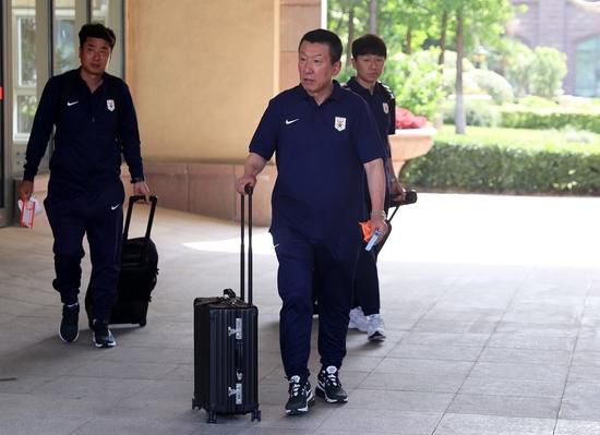 九九热亚洲精品综合视频